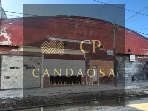 ORR.Depósito en Venta Techado Sobre Avenida Principal