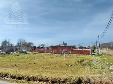 Ramos Mejia  e/ Guiraldes