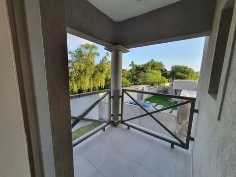 VENTA DE CASA A ESTRENAR EN VILLA MERCEDES SL