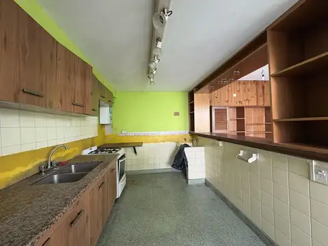 Depto Tipo Casa en Venta 40 años