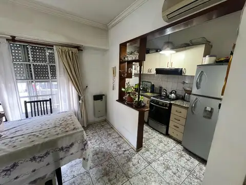 Venta departamento de 3 ambientes en Wilde