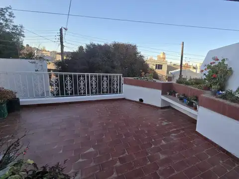 Casa en Venta en Pueyrredon, USD 240.000