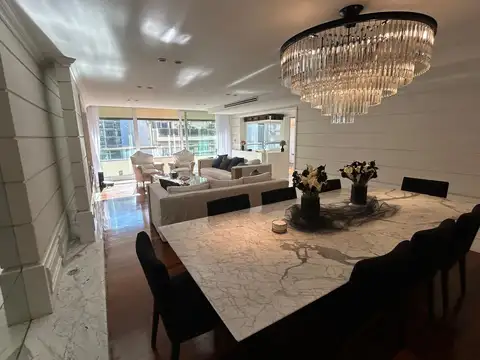 Departamento en Venta de 5 ambientes