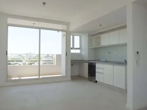 HERMOSO SEMIPISO EN ALQUILER ! PARRILLA, SOLARIUM