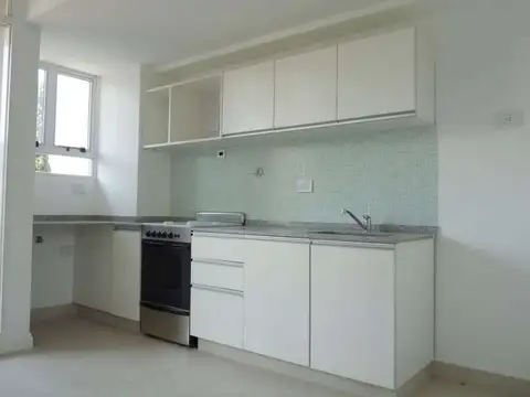 Aranguren 800, Piso 8