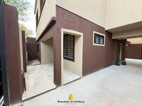 Depto Tipo Casa en Alquiler de 3 ambientes