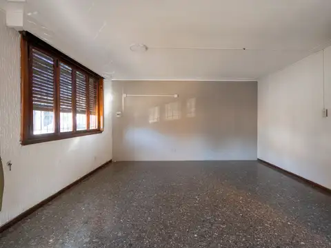 Depto Tipo Casa en Venta con 1 cocheras