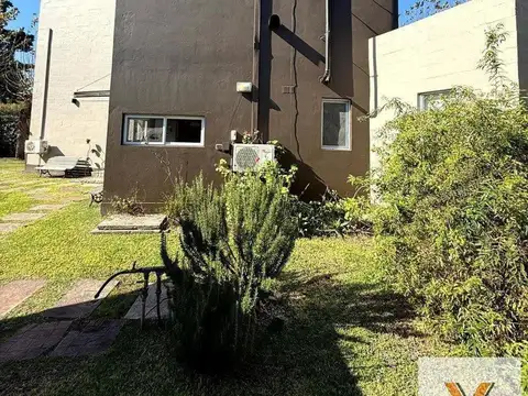 Casa en Venta - 3 Dormitorios 2 Baños - 700mts - La Reserva de Hudson
