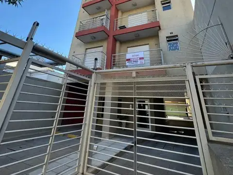 VENTA  Departamento de 2amb en Haedo Sur!