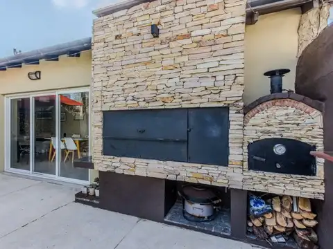 Casa 3 ambientes con 3 baños