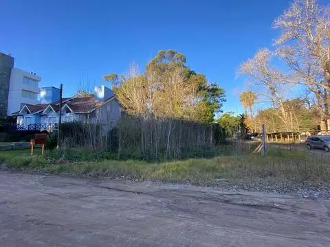 Venta lote multifamiliar Valeria del Mar