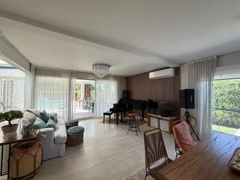 Casa en Arenas del Sur