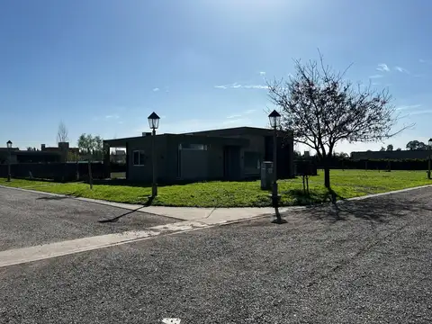 CASA VENTA BARRIO BELLEVILLE CANNING EZEIZA MONTE GRANDE