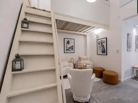 Excelente monoambiente refaccionado a nuevo. CON RENTA.