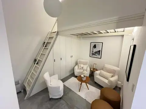 San Martin 900, Piso PB