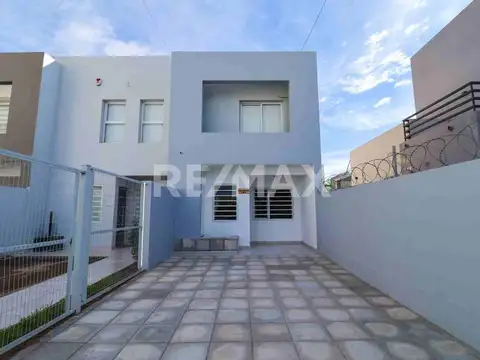 VENTA DUPLEX 2 DORMITORIOS CON PATIO