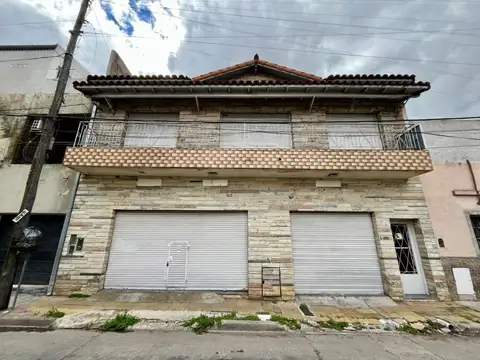 Casa - Venta - Argentina, Morón - Ambrosio Crámer 285