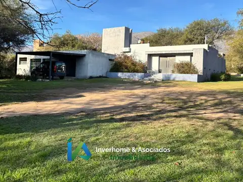 Casa en Venta en Villa de las Rosas, USD 250.000