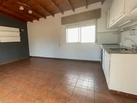 Depto Tipo Casa en Alquiler 15 años