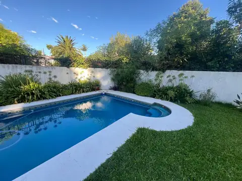 Casa en Olivos-Vias/Maipu