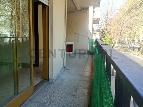 Riestra , Piso 0