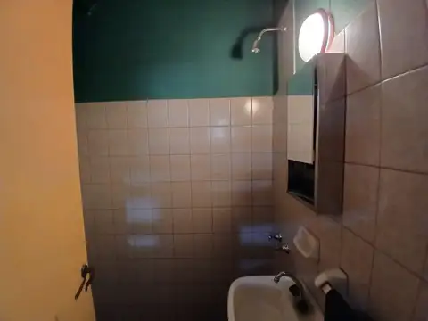 Galpon en Venta 8  mts Frente