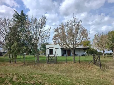 1,23 has Villa Elisa ER