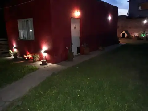 VENTA CASA CON TERRENO