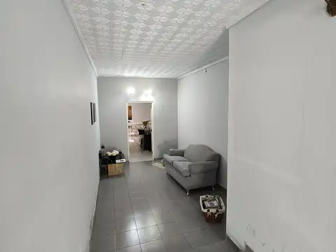 CASA + LOCAL COMERCIAL