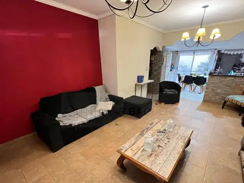 Casa en Venta en Parque Chacabuco, USD 199.000