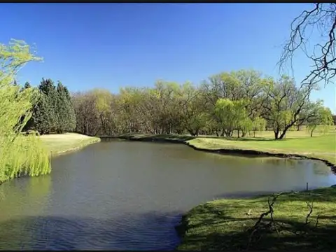 Casa en Venta con 5 cocheras