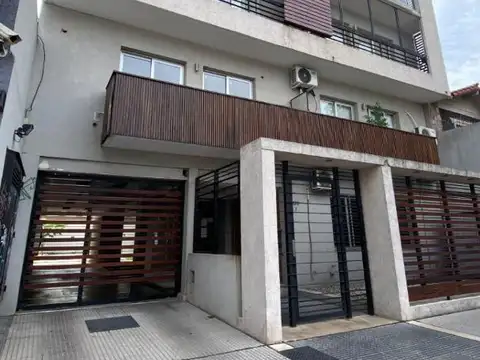 Departamento 2 ambientes en Moreno centro