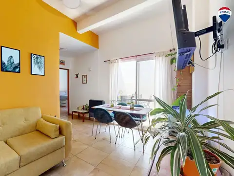 Venta PH 2 amb en Sarandí con patio, terraza, luz