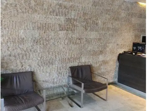 Oficina en Alquiler al Este