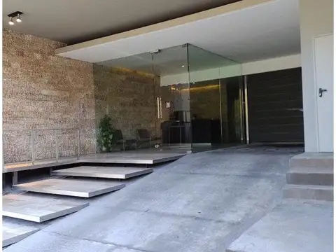 Oficina en Alquiler en Lomas de Nuñez, $ 2.700.000