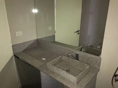 Oficina en Alquiler en Lomas de Nuñez, $ 2.700.000