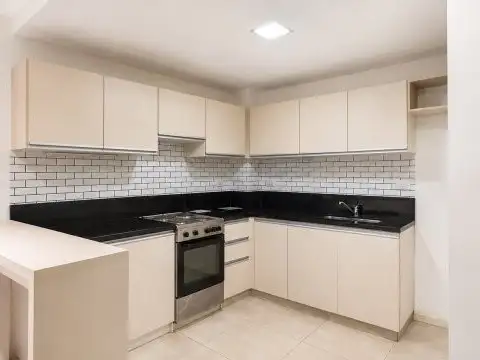 Depto Tipo Casa en Alquiler de 1 dormitorio
