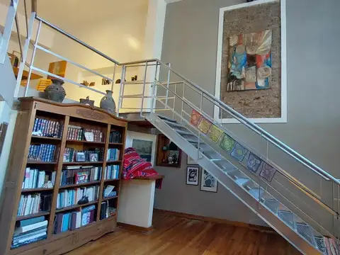 Depto Tipo Casa en Venta de 4 ambientes