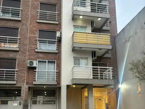 Departamento en Alquiler de 2 Ambientes en Quilmes centro