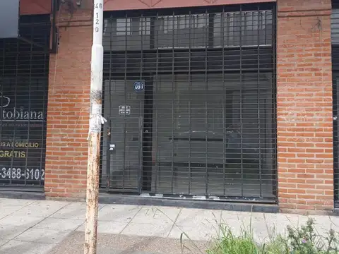 ALQUILER LOCAL ISIDRO CASANOVA