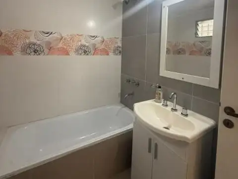 Departamento en Alquiler en Barracas, $ 900.000