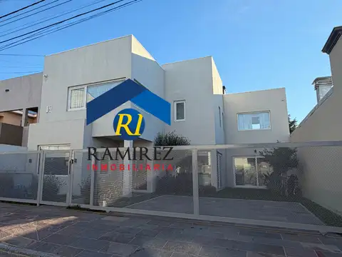 CASA EN VENTA - SANTA CRUZ - RIO GALLEGOS - BISTRISKY Nº160
