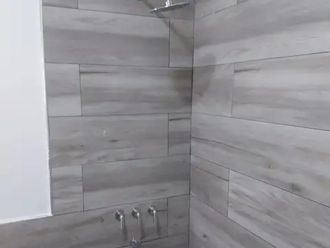 CASA a ESTRENAR en ALQUILER 3 dormitorios, 2 baños y quincho