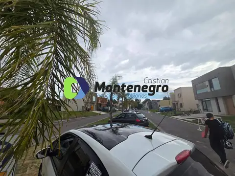 Terreno en Venta en Sourigues, USD 38.000