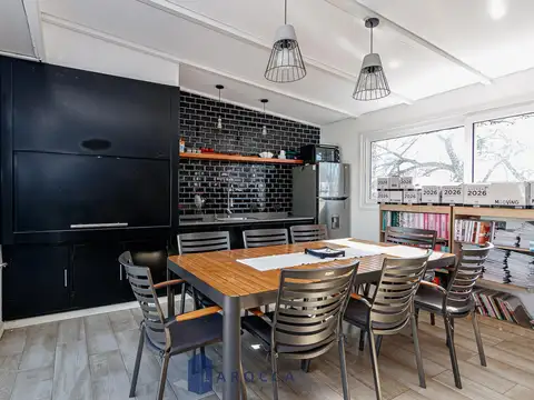 Depto Tipo Casa en Venta en Colegiales, USD 650.000