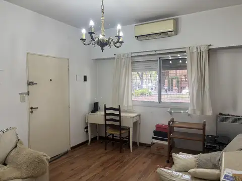 Depto Tipo Casa en Venta 40 años