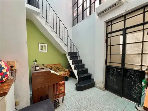 Depto Tipo Casa en Venta en Caballito, USD 169.000