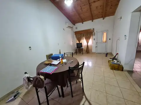 Casa en Venta en Fray Luis Beltran, USD 53.000