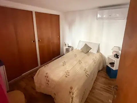 Depto Tipo Casa en Venta en Caballito, USD 120.000