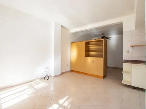 Depto Tipo Casa Monoambiente con 1 baño